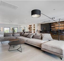 5 bedroom luxury seaside villa with indoor & outdoor pool, near Acharavi, sleeps 10